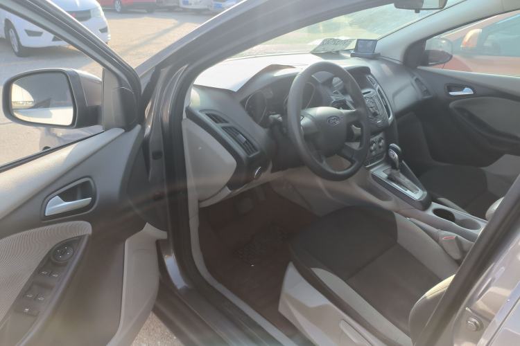 Used Ford Focus 2012 Sedan 1.6L Automatic Comfort Model