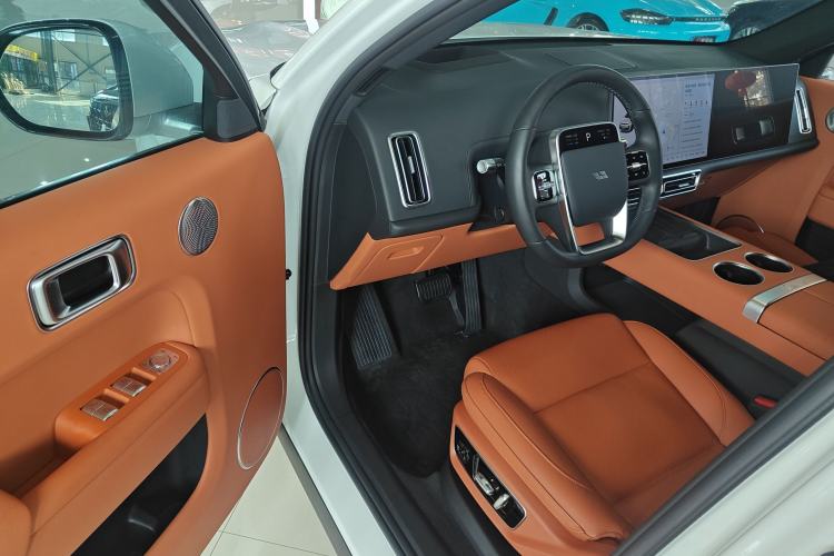 Used Li Auto L7 2024 Pro Model
