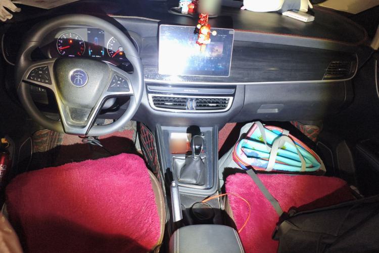 Used BYD Song MAX 2019 1.5T Manual Smart Connect Ruiyi Sunroof Model 7 Seats China VI Standard
