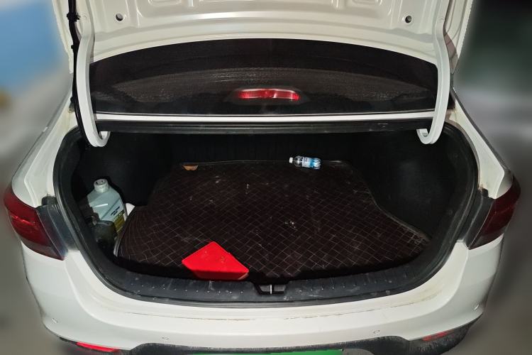 Used Kia K2 2017 Sedan 1.4L Automatic Transmission 15th Anniversary Special Edition GLS
