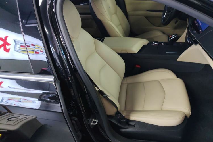 Used Cadillac CT6 2021 28T Fashion Edition
