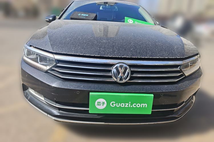 Used Volkswagen Magotan 2017 330TSI DSG Luxury Model
