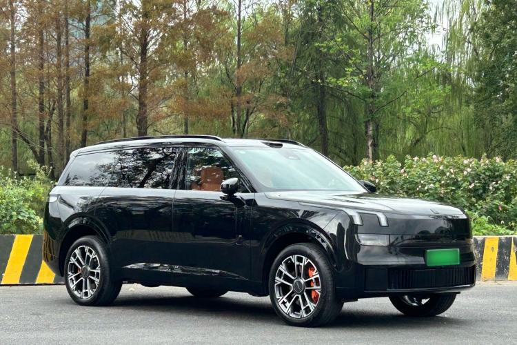 Used Lynk & Co 900 2025 1.5T Ultra
