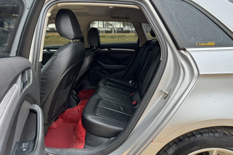 Used Audi A3 2014 Sportback 35 TFSI Automatic Comfort Model
