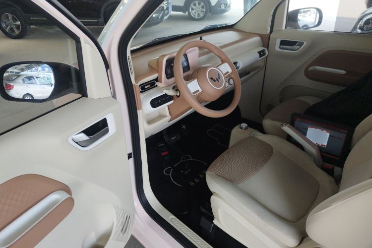 Used Wuling Hongguang MINIEV 2024 Third Generation 120 km Driver Seat