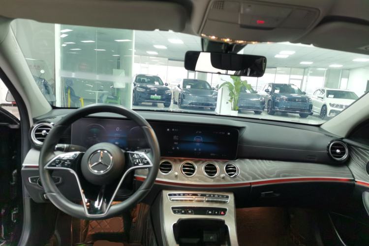 Used Mercedes-Benz E-Class New Energy 2022 Restyled E 350 e L Plug-in Hybrid Sedan