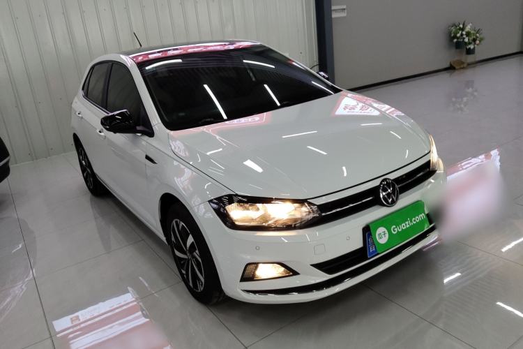 Used Volkswagen Polo 2023 Plus 1.5L Automatic Trendy & Smart Luxury Edition Front Right 45 Deg