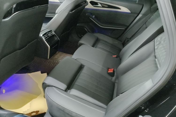 Used Hongqi H9 2022 2.0T Smart Connect Flagship Edition