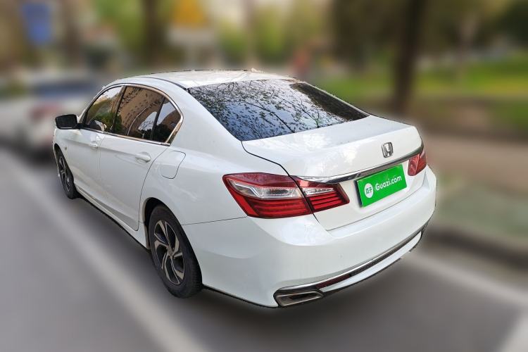 Used Honda Accord 2016 2.0L Comfort Edition
