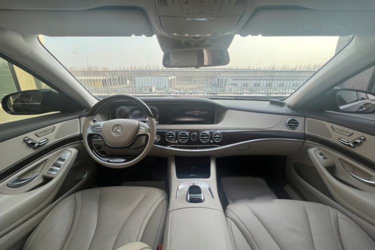 Used Mercedes-Benz S-Class 2014 S 320 L Business Model Interior 1