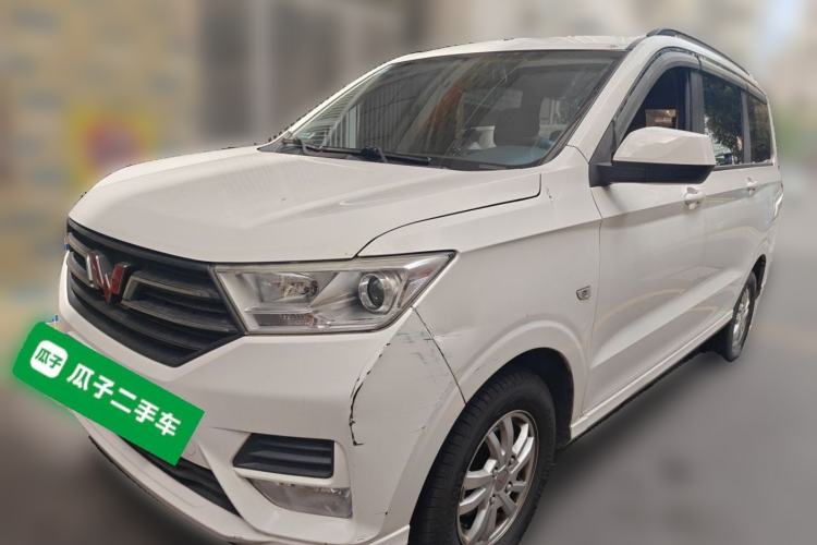 Used Wuling Hongguang 2019 1.5L S Comfort Edition China VI LAR