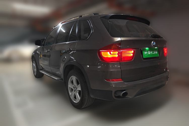 Used BMW X5 2013 xDrive35i Leading Model Rear Left 45 Deg