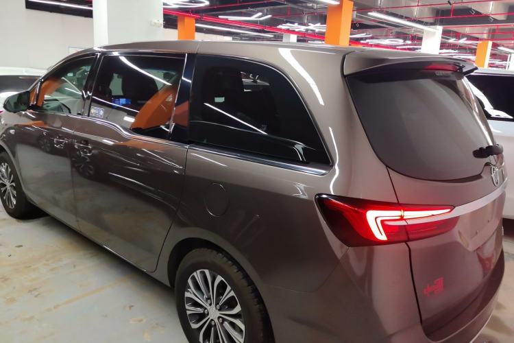 Used Buick GL8 2021 Land Cruiser Executive Class 652T Comfort Model