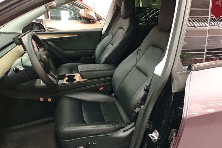 Used Tesla Model Y 2022 Rear-Wheel-Drive Version