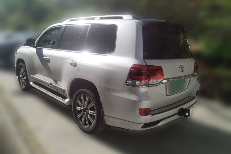 Used Toyota Land Cruiser  Rear Left 45 Deg