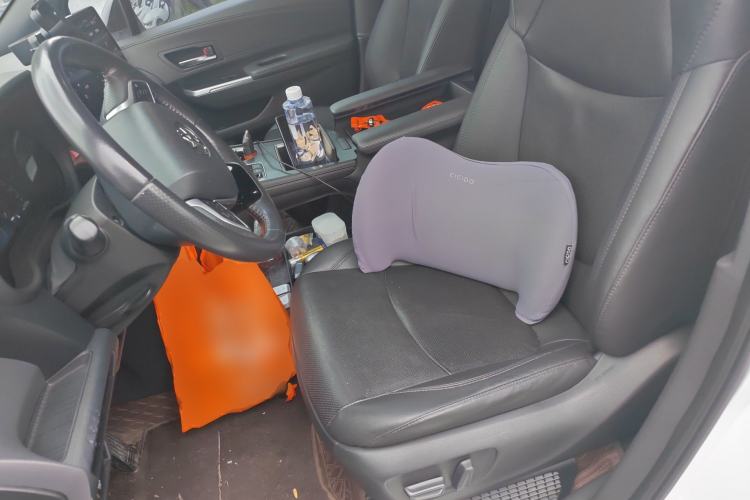 Used Toyota SIENNA 2021 2.5L Hybrid Ultimate Edition Left Front Seat