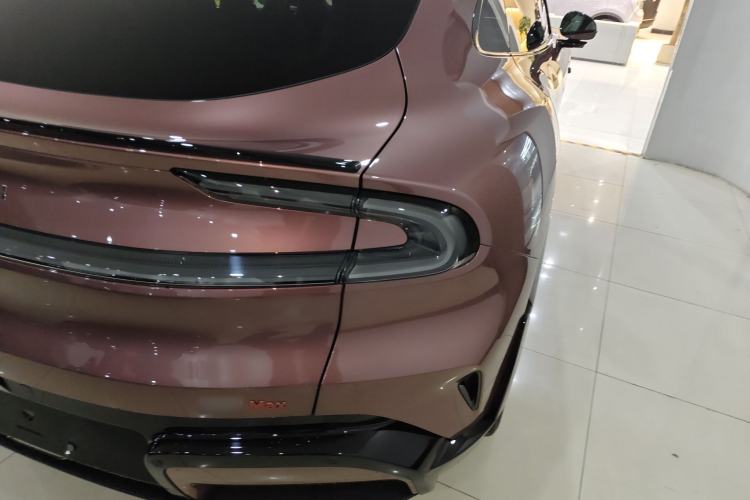 Used Xiaomi Auto YU7 2025 Ultra-Long Range High-Performance All-Wheel-Drive Max Edition