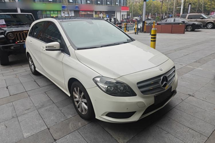 Used Mercedes-Benz B-Class 2012 B 180 base model (imported)
