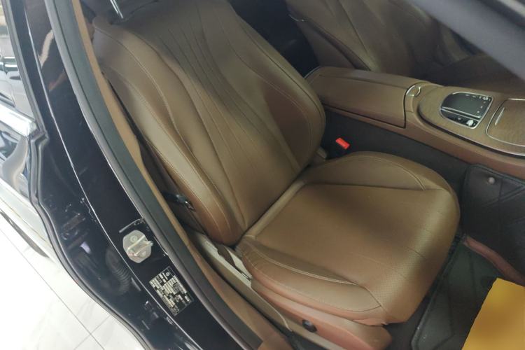 Used Mercedes-Benz E-Class New Energy 2022 E 350 e L Plug-in Hybrid Sedan