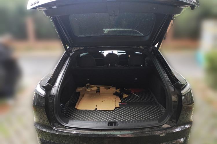 Used ONVO L60 2024 60 kWh Rear-Drive Version