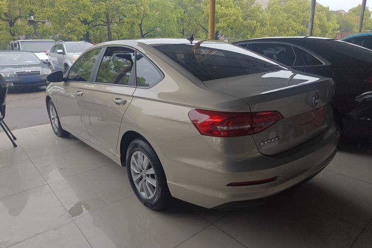 Used Volkswagen Lavida 2019 1.5L Automatic Fashion Edition China VI