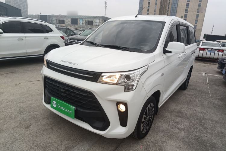 Used Dongfeng Fengon 380 2022 1.5L Comfort-Class Passenger Vehicle (Steel Spring) with 5 Seats