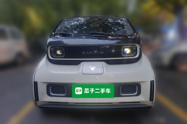 Used Baojun KiWi EV 2021 Artist Model Ternary Lithium Front