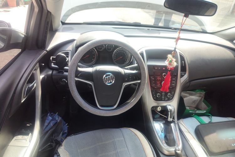 Used Buick GT 2014 XT 1.6L Automatic Fashion Edition