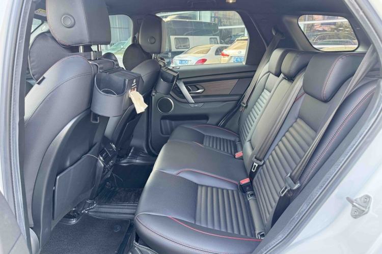 Used Land Rover Discovery Sport 2022 Revised Version 249 PS R-Dynamic S Performance Edition 5 Seats Left Rear Seat