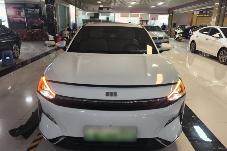 Used Geely Galaxy L6 2023 60km PLUS Front