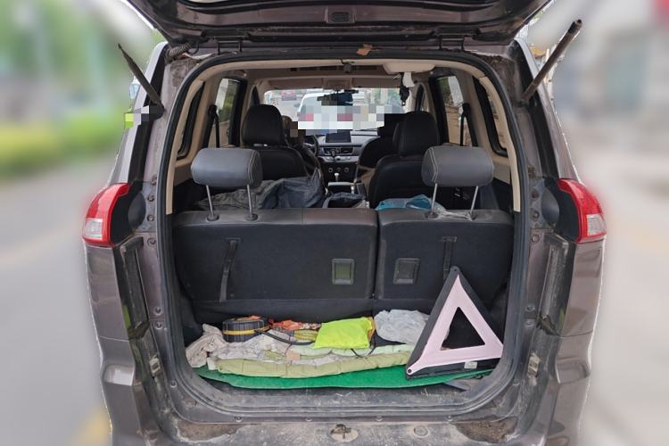 Used Dongfeng Fengon 330 2018 1.5L 330S Comfort Edition DK15