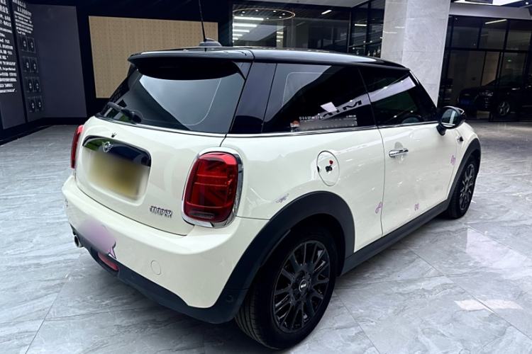 Used MINI MINI 2021 1.5T COOPER Classic Edition