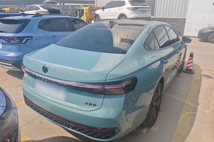 Used Volkswagen Passat 2025 Pro 380TSI Starry Dragon Luxury Edition
