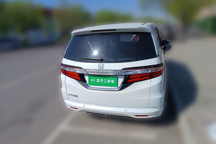 Used Honda Odyssey 2017 2.4L Luxury Edition Rear