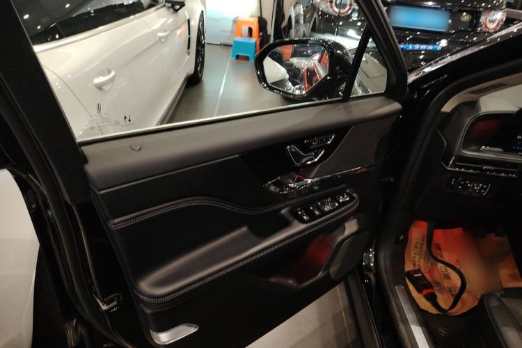 Used Lincoln Corsair 2024 2.0T Two-Wheel-Drive Luxury Edition