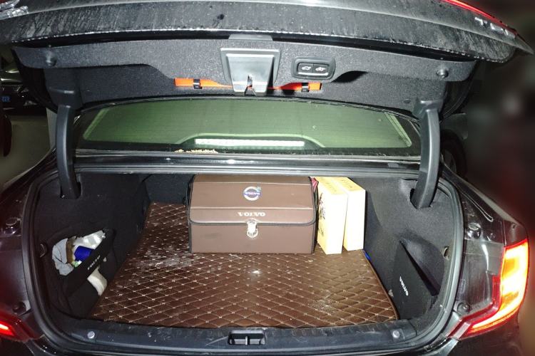 Used Volvo S90 2019 T5 Zhiyi Edition