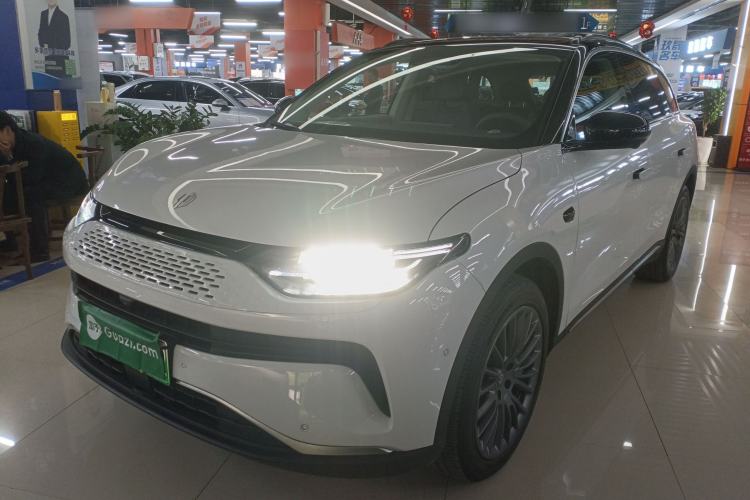 Used Leapmotor C11 2024 Range-Extended 300 Luxury Edition