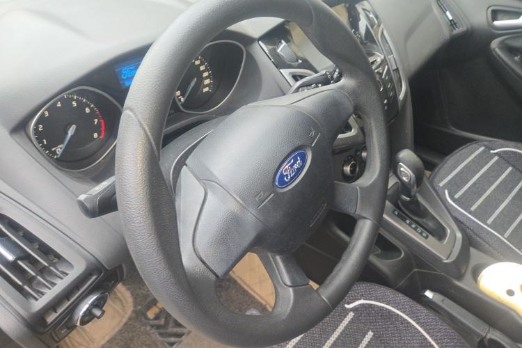 Used Ford Focus 2012 Hatchback 1.6L Automatic Comfort Model
