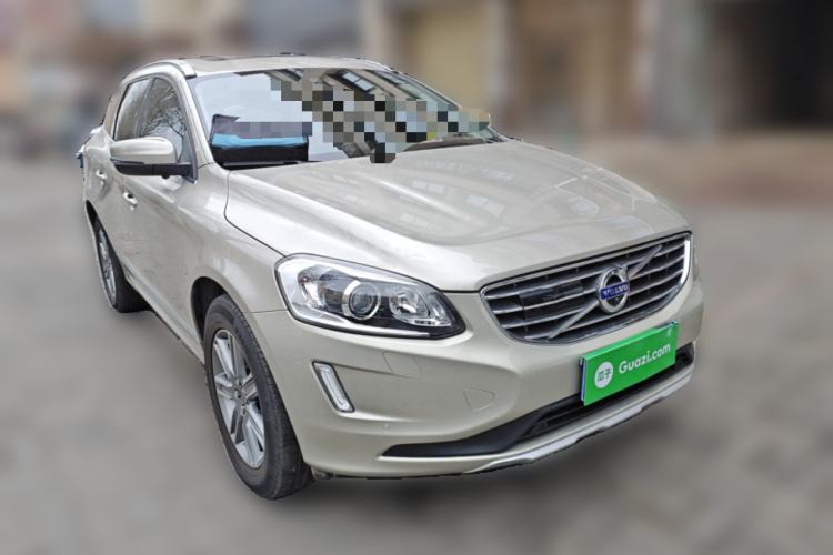 Used Volvo XC60 2017 T5 AWD Smart Range Edition Front Right 45 Deg