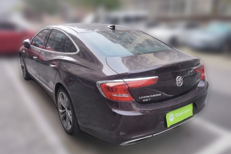 Used Buick LaCrosse 2018 28T Avenir
