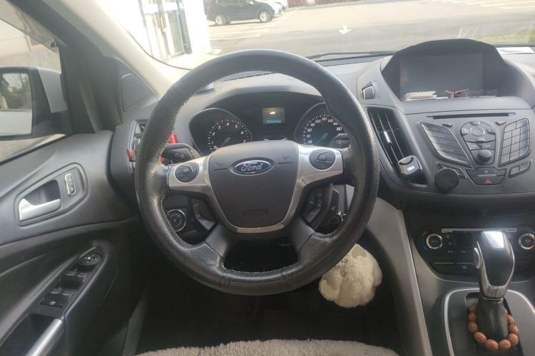 Used Ford Kuga 2013 1.6L GTDi Two-Wheel-Drive Trend Model