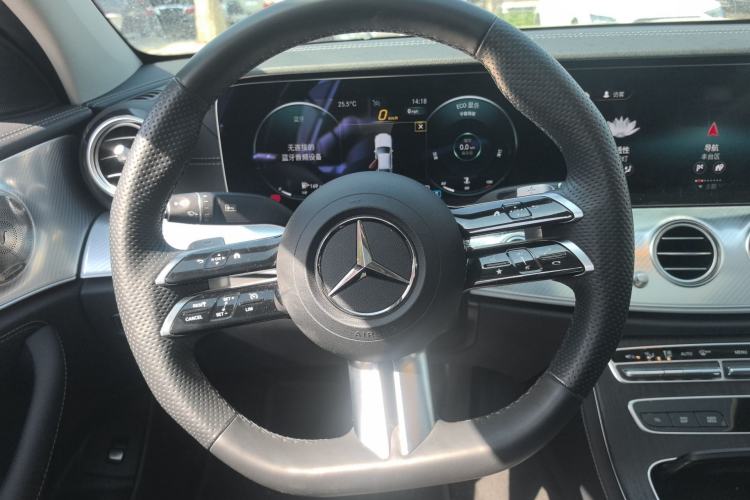 Used Mercedes-Benz E-Class 2023 E 260 L Sport Edition Steering Wheel