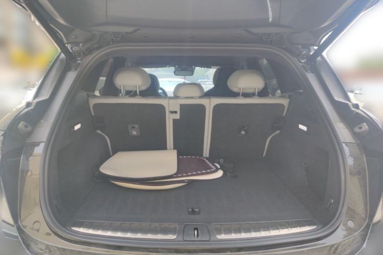 Used Nio ES6 2024 75 kWh
