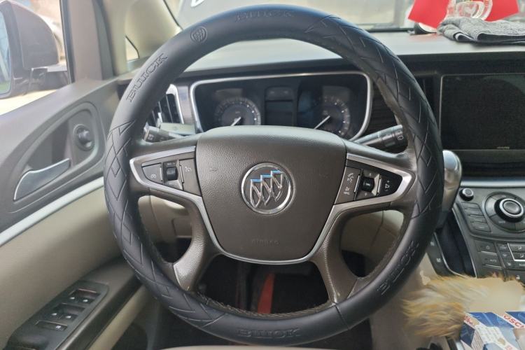 Used Buick GL8 2013 3.0L GT Luxury Business Haoya Edition