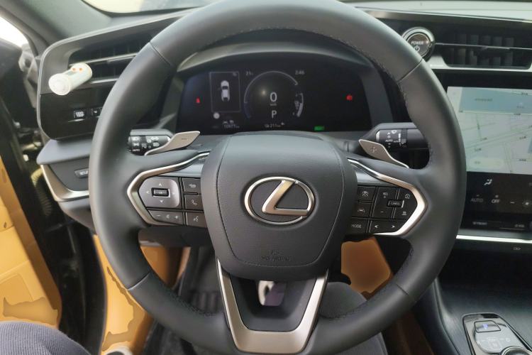 Used Lexus RZ 2023 450e All-Wheel Drive Luxury Edition Steering Wheel