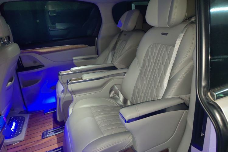 Used Buick GL8 2018 ES 28T Luxury Model China VI Standard
