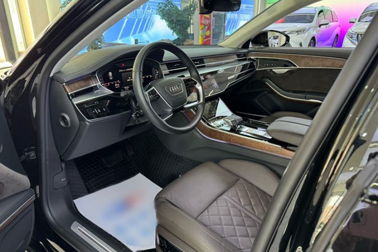 Used Audi A8 2022 A8L 55 TFSI quattro Luxury Edition Collector's Model Interior 2