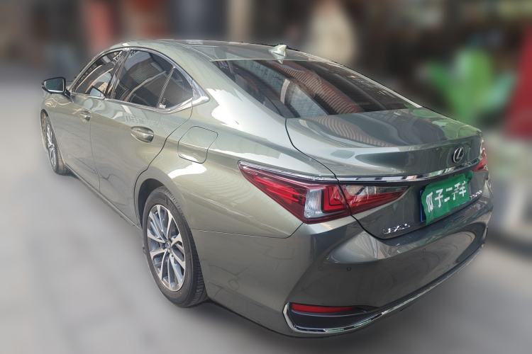 Used Lexus ES 2021 200 Excellence Edition