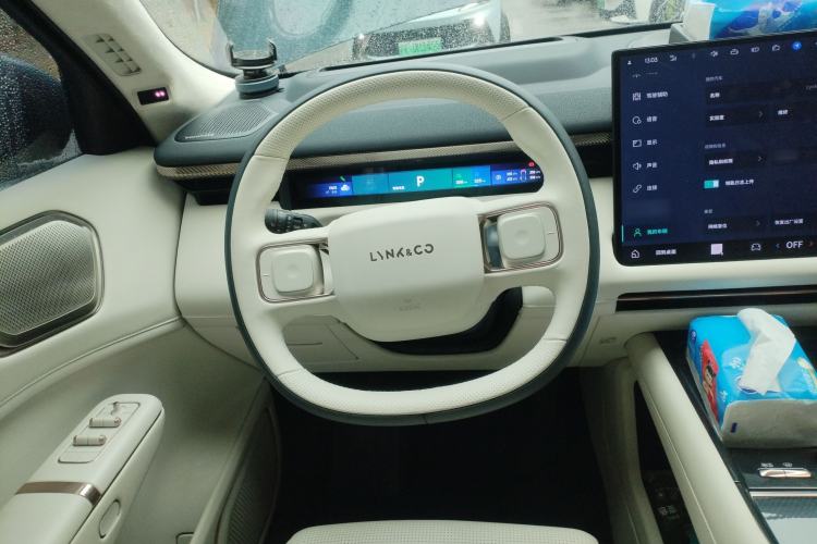 Used Lynk & Co 900 2025 2.0T Ultra Steering Wheel