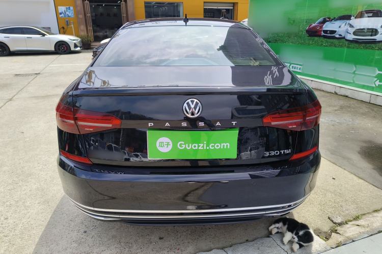 Used Volkswagen Passat 2019 280TSI Business Edition China VI Rear